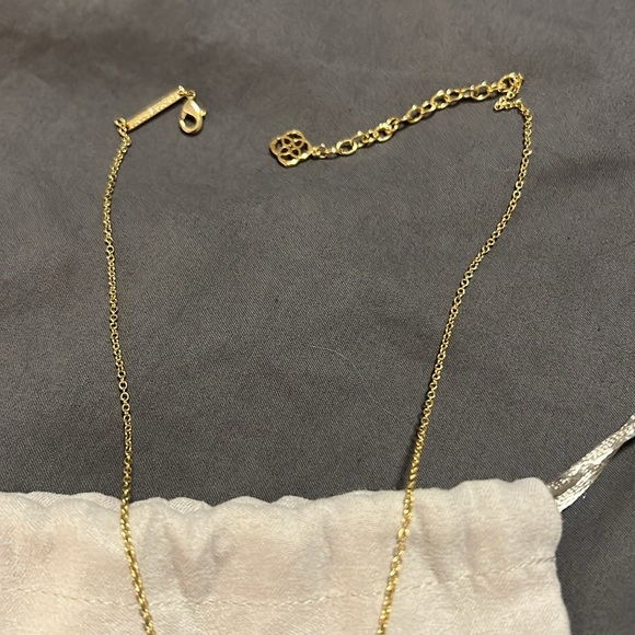 Kendra Scott necklace - Picture 3 of 3